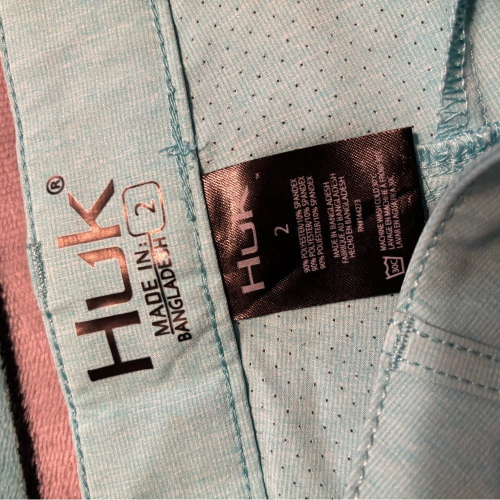 Huk Blue turquoise High Waist Shorts for Casual Comfort nwot - Picture 3 of 3